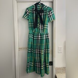 NWOT Unique Vintage Green Plaid Cora Swing Dress - M